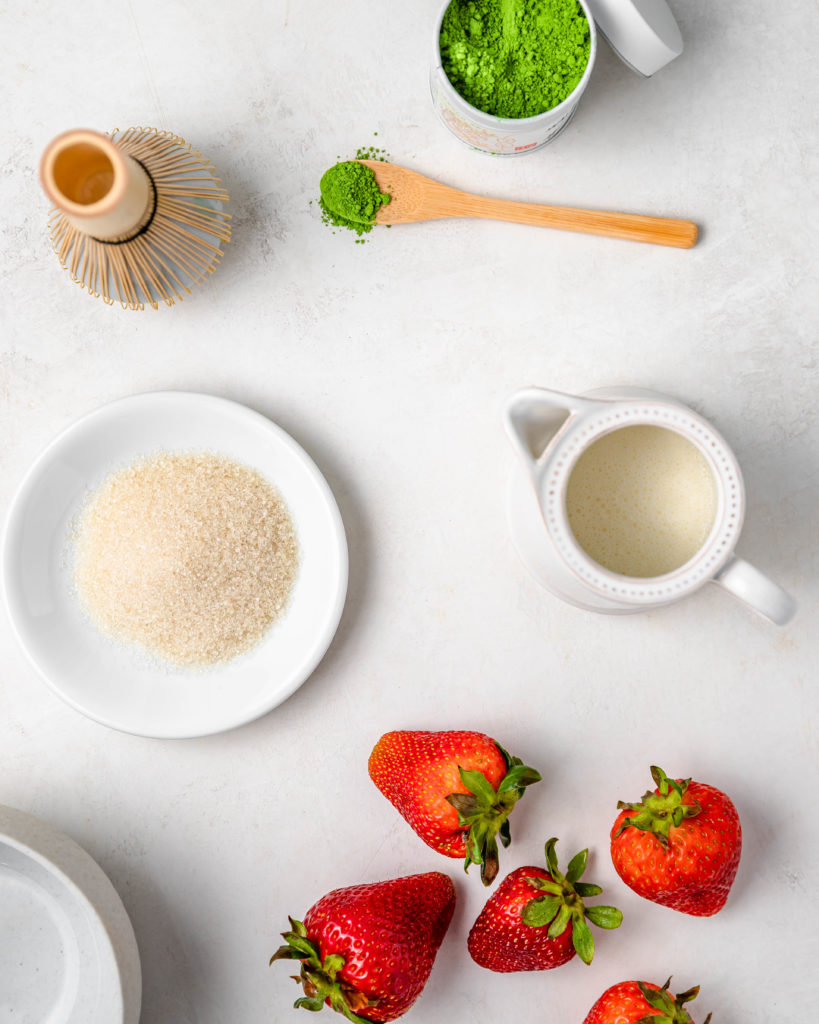 strawberry matcha latte ingredients